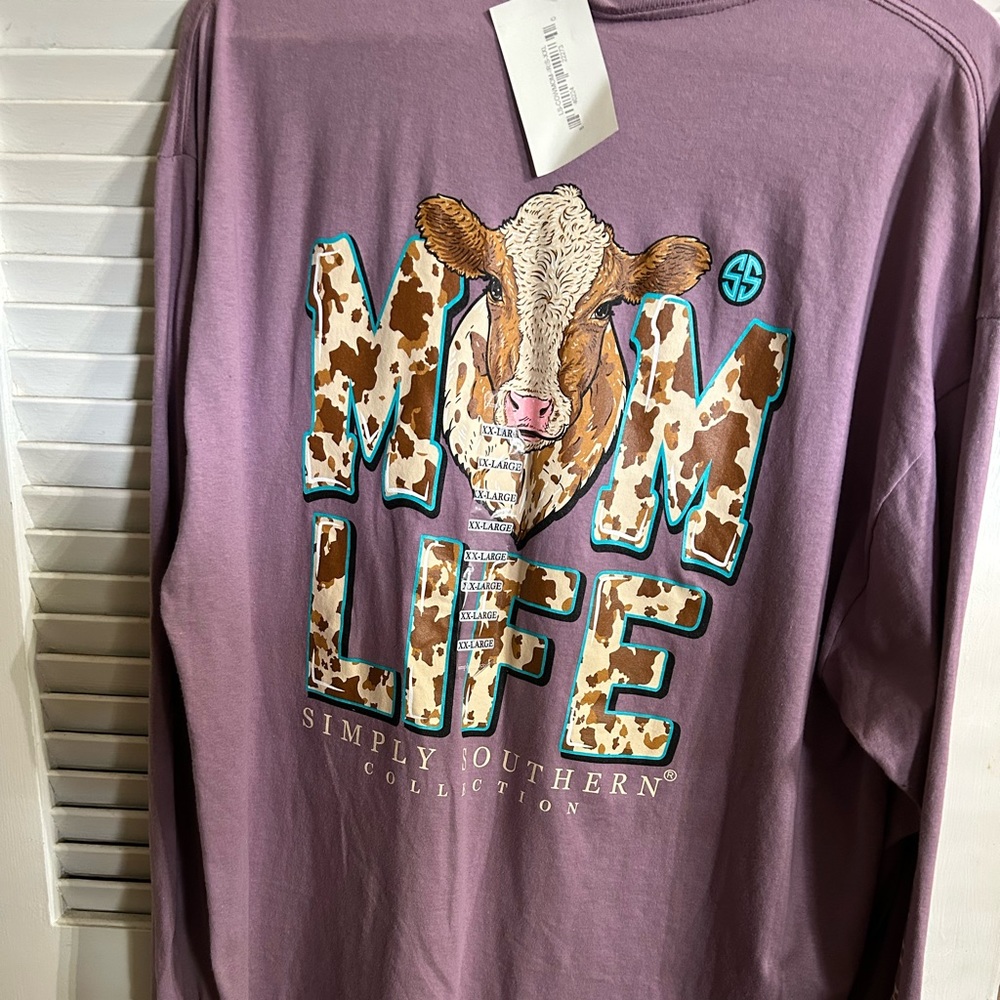 Simply southern mom, cow shirt. New with tags. Size 2 XL.